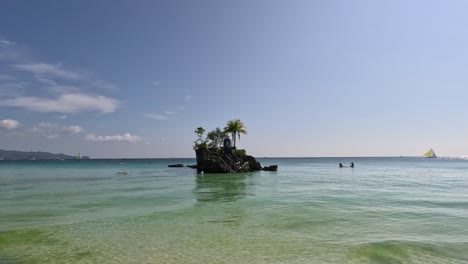 Iconic-Landmark-Willys-Rock-at-White-Beach-Beach-in-Boracay-Island,-Philippines