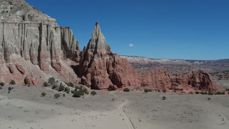 Kodachrome-Basin-State-Park-Utah-USA,-Drone-Shot-of-Unique-Sandstone-Rock-Formations-and-Desert-Landscape