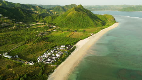 Indonesian-coastline-with-wealthy-people-homes