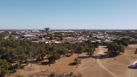 Gewerbe--Und-Wohngebäude-Von-Joondalup-Perth-Australien,-Luftaufnahme