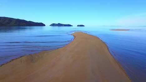 Stunning-Aerial-veiw-over-sand-bar-in-the-Tasman-Bay-near-Abel-Tasman-National-Park-with-birds