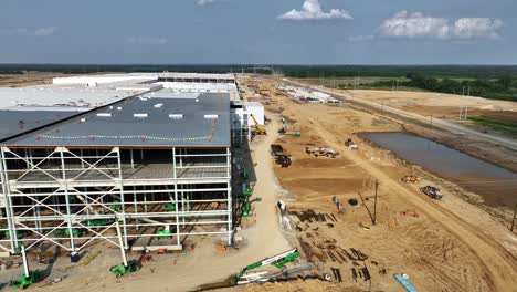 4K-Luftvorbeiflug-Der-Blueoval-City-In-Stanton,-Tennessee