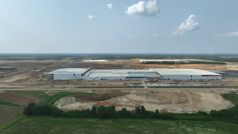 Aerial-of-construction-progress-at-BlueOval-City-in-Stanton,-TN