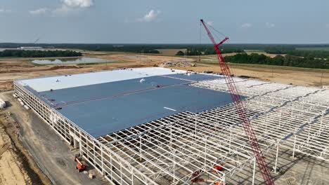 4K-Luftaufnahme-Des-Blueoval-Stadtbaus-In-Stanton,-Tennessee