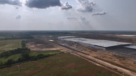 4K-Aerial-fly-over-of-BlueOval-City-in-Stanton,-TN