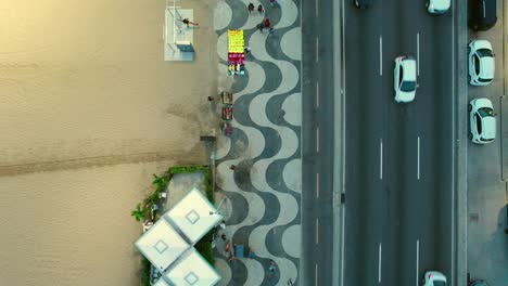 Entwurf-Der-Copacabana-Straße,-Rio-De-Janeiro,-Brasilien,-Informeller-Handel