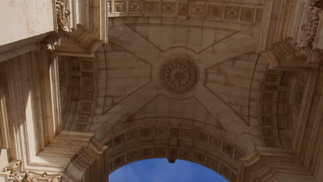 Stone-Memorial-Arch-like-Of-Arco-da-Rua-Augusta-In-Lisbon,-Portugal