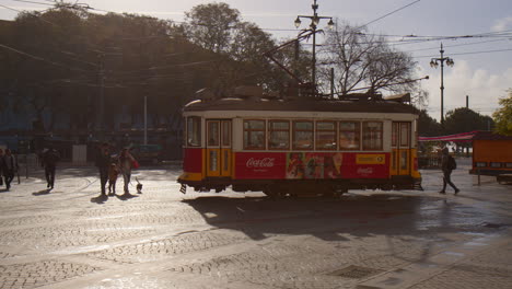 Public-Transportation-With-Cable-Car-In-The-City-Of-Lisbon,-Portugal