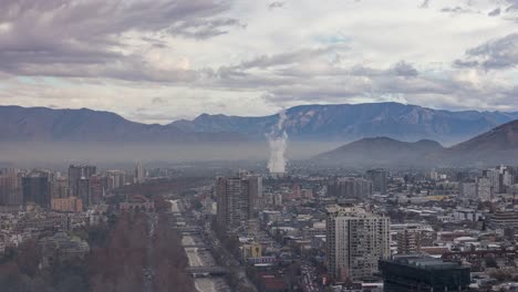 Santiago-De-Chile-Zeitraffer-Luftaufnahme-Fabrikdampf