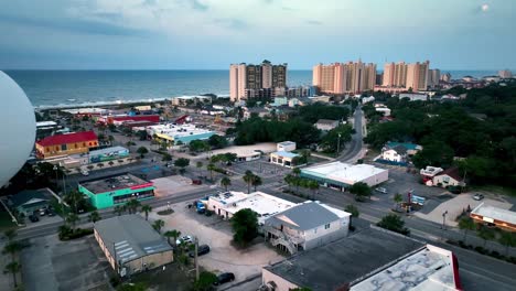 Vista-Aérea-De-North-Myrtle-Beach-Sobre-La-Torre-De-Agua