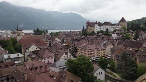 Annecy-Old-Town-with-Castle,-Cinematic-Aerial-Landscape-Flight