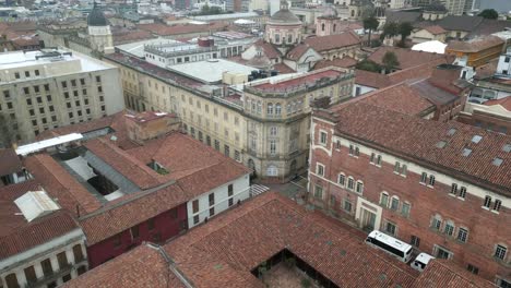 Bogotá,-Kolumbiens-Hauptstadt,-Luftaufnahme-Der-Architektur-Des-Historischen-Stadtzentrums,-Des-Malerischen-Hauptgebäudes-Aus-Der-Kolonialzeit