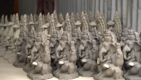 Many-Ganesha-idols-are-left-to-dry-after-being-made