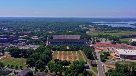 Großes-Rugbystadion-An-Einer-Universität-In-Clemson,-SC