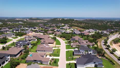 Aerial-footage-of-a-neighborhood-in-Bee-Cave-Texas