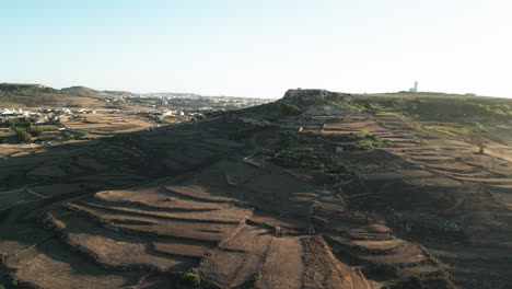 Luftaufnahmen-Von-Gozo,-Malta-Feldern,-Natur