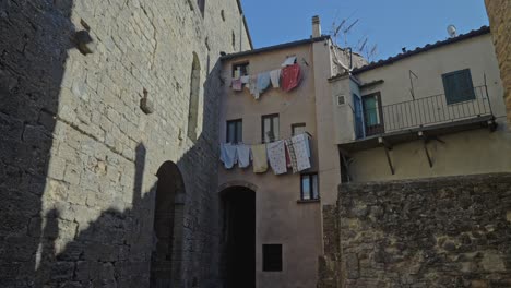 Walk-through-the-old-narrow-streets-of-the-medieval-city-of-Spoleto,-Province-of-Perugia,-Italy