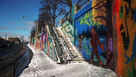 Straßenkunst-Entlang-Der-Lansdowne-Avenue-In-Toronto