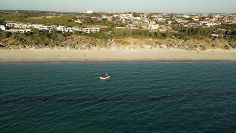 Hai-Schutznetz-Am-Herrlichen-Coogee-Beach,-Perth-City,-Westaustralien