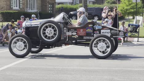 Antique-car-participating-in-a-parade