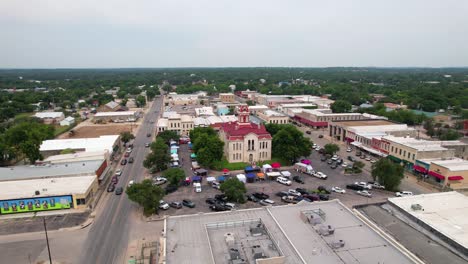 Aerial-footage-of-the-Lampasas-County-Courthouse-in-Lampasas-Texas