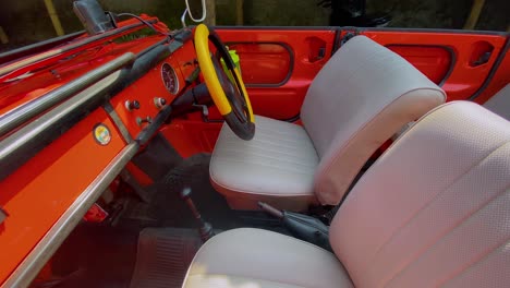 Interior-De-Un-Coche-Clásico-Volkswagen-Tipo-181,182-O-Kurierwagen-O-Trekker