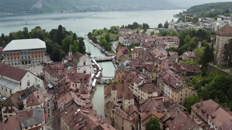 River-Canal-and-Lake-in-Old-Town,-Annecy---Touristic-City-in-France,-Aerial