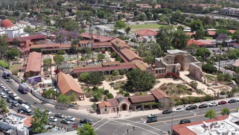 Close-up-panning-aerial-shot-of-the-Mission-San-Juan-Capistrano-in-California