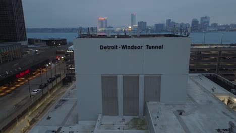 Detroit---Windsor-Tunnel,-Der-Die-USA-Und-Kanada-Verbindet