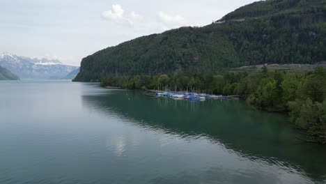 Boats-moored-on-lake-basin