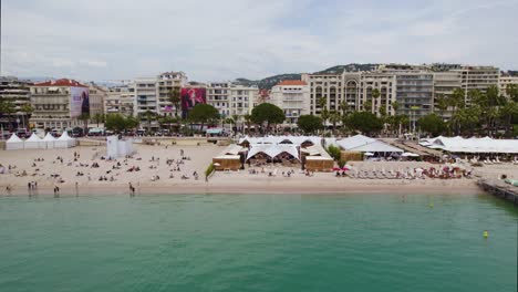 Beachfront-Hotel-Resorts-on-Mediterranean-Coastline-of-Cannes,-France---Aerial