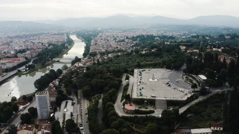 Vista-Aérea-De-La-Piazzale-Michelangelo-En-Florencia,-Italia