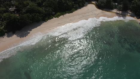 Drone-footage-of-landscapes-in-Seychelles