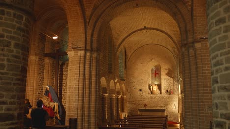 Interior-Of-Basilica-Of-The-Holy-Blood-In-Bruges,-Belgium---wide