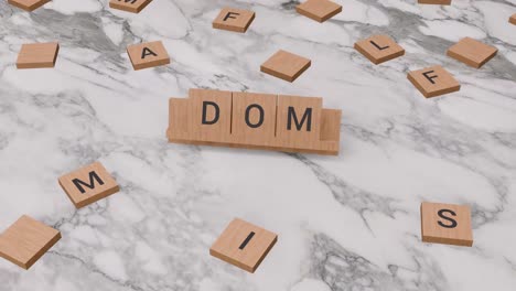 Dom-Wort-Auf-Scrabble