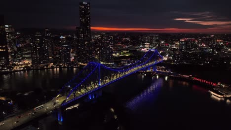 Establishing-drone-shot-of-Brisbane-City's-Story-Bridge