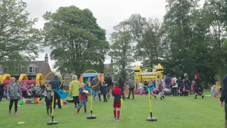 Children-having-a-great-time-playing-together