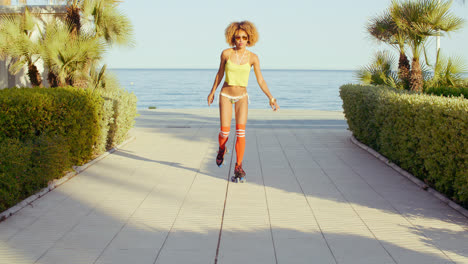 Sexy-Roller-Girl-Skating-on-Exotic-Promenade