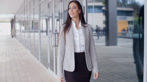 Gorgeous-business-woman-walking