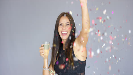 Vivacious-woman-having-fun-at-a-New-Year-party