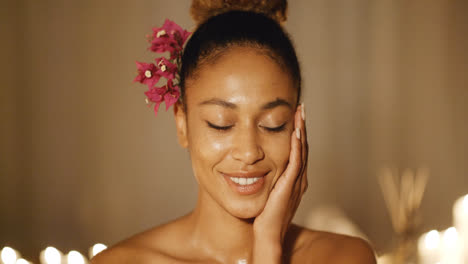 Woman-Face-With-Fresh-Flower