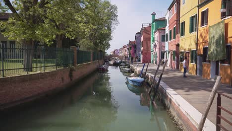 View-of-colorful-Burano-canal-street-and-houses-in-a-sunny-day