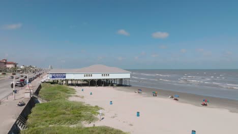 Aerial-view-of-Murdoch's-gift-shop-on-the-Seawall-in-Galveston-Texas