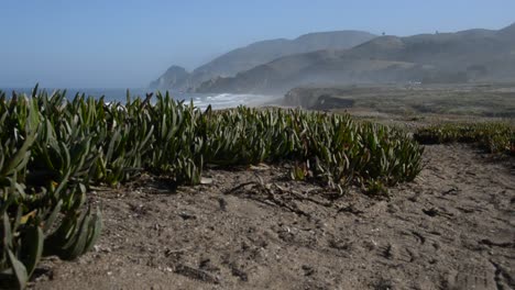 California-North-Coast-Mountain-and-Beach-and-Waves----Devil's-Slide,-CA