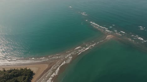 Atemberaubende-Aussicht-Auf-Whale&#39;s-Tail-Beach-Uvita-In-Costa-Rica,-Mittelamerika