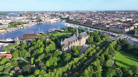 Beautiful-museum-buildings-in-small-lush-green-island,-Stockholm,-Sweden