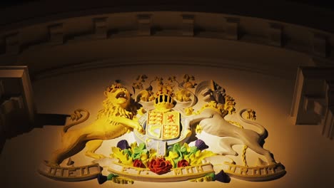 Wappen-Auf-Dem-Wappen-Skulptur-Gerichtsgebäude-Galerie-Cairns