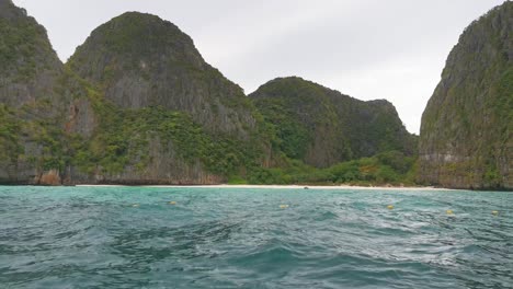 Iconic-Ko-Phi-Phi-Lee-Islands-National-Park,-Recognized-as-'The-Beach'-from-a-Famous-Movie,-a-Thriving-Tourist-Attraction-in-Southern-Thailand's-Krabi