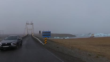 Island-–-Gletscherlagune-Jökulsárlón:-Ein-Tag-Voller-Erkundungen-Und-Abenteuer-Auf-Den-Gewässern-Von-Jökulsárlón