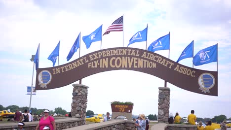 AirVenture-Oshkosh-annual-fly-in-convention-and-air-show